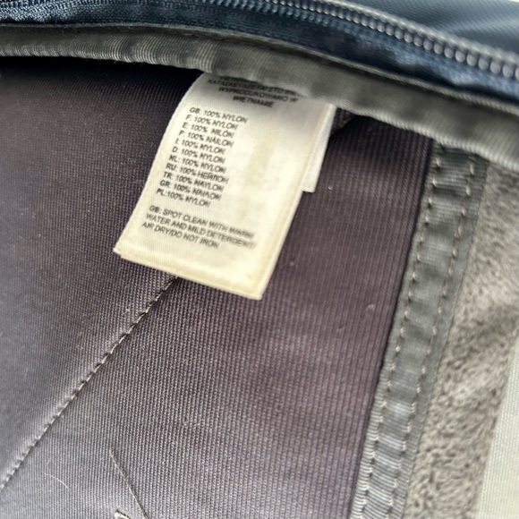 THE NORTH FACE Flex-Vent Backpack - Picture 13 of 14